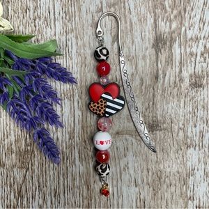 Bookmark Handcrafted Valentine Heart Artisan Beaded Metal Journal Gift Read Book